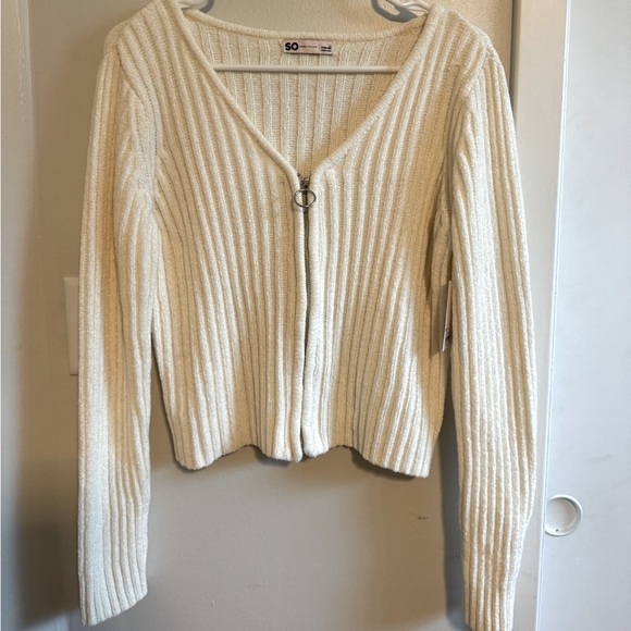 SO Sweaters - NWT SO Long Sleeve Cropped Zip Up Sweater Ribbed Cable Knit Women’s Large Cream